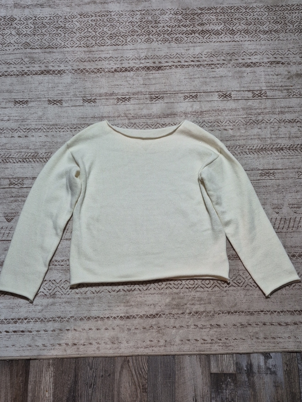 Commense Cream Scoopneck Knit Sweater